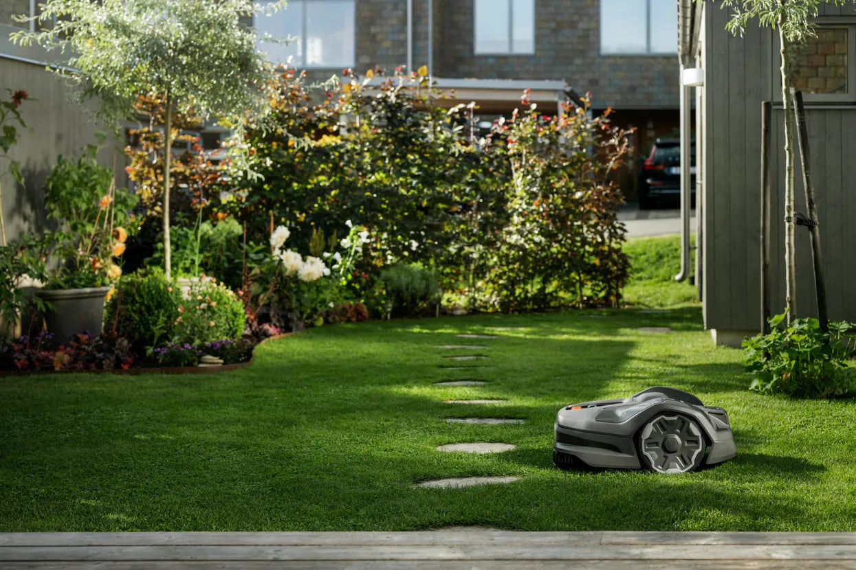 Automower® Husqvarna 305E NERA