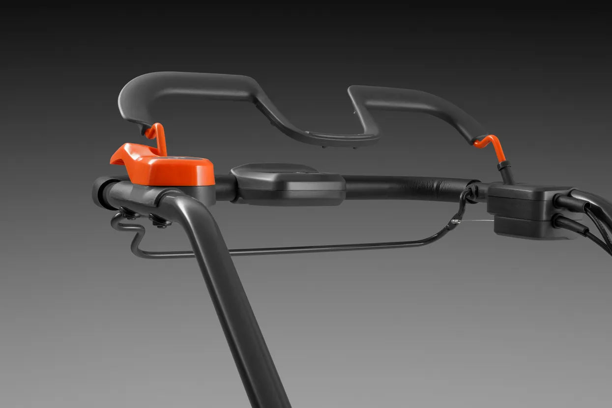 Husqvarna LC141iV – Tondeuse à Batterie