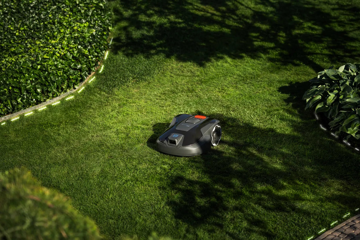 utomower® Husqvarna Aspire™ R6V