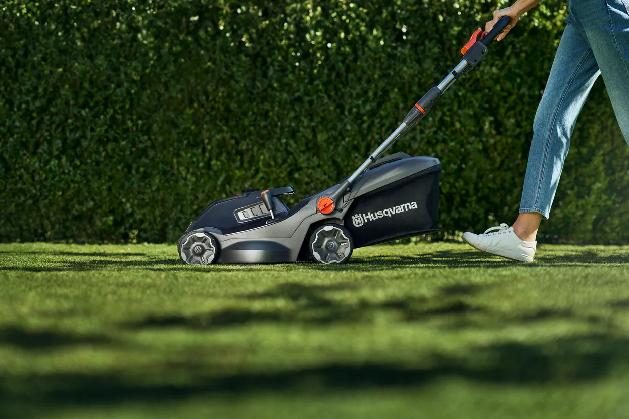 Husqvarna Aspire™ LC34-P4A
